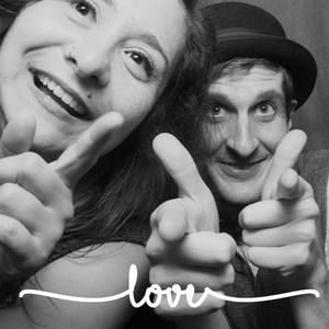 Meet your Posher, Neale